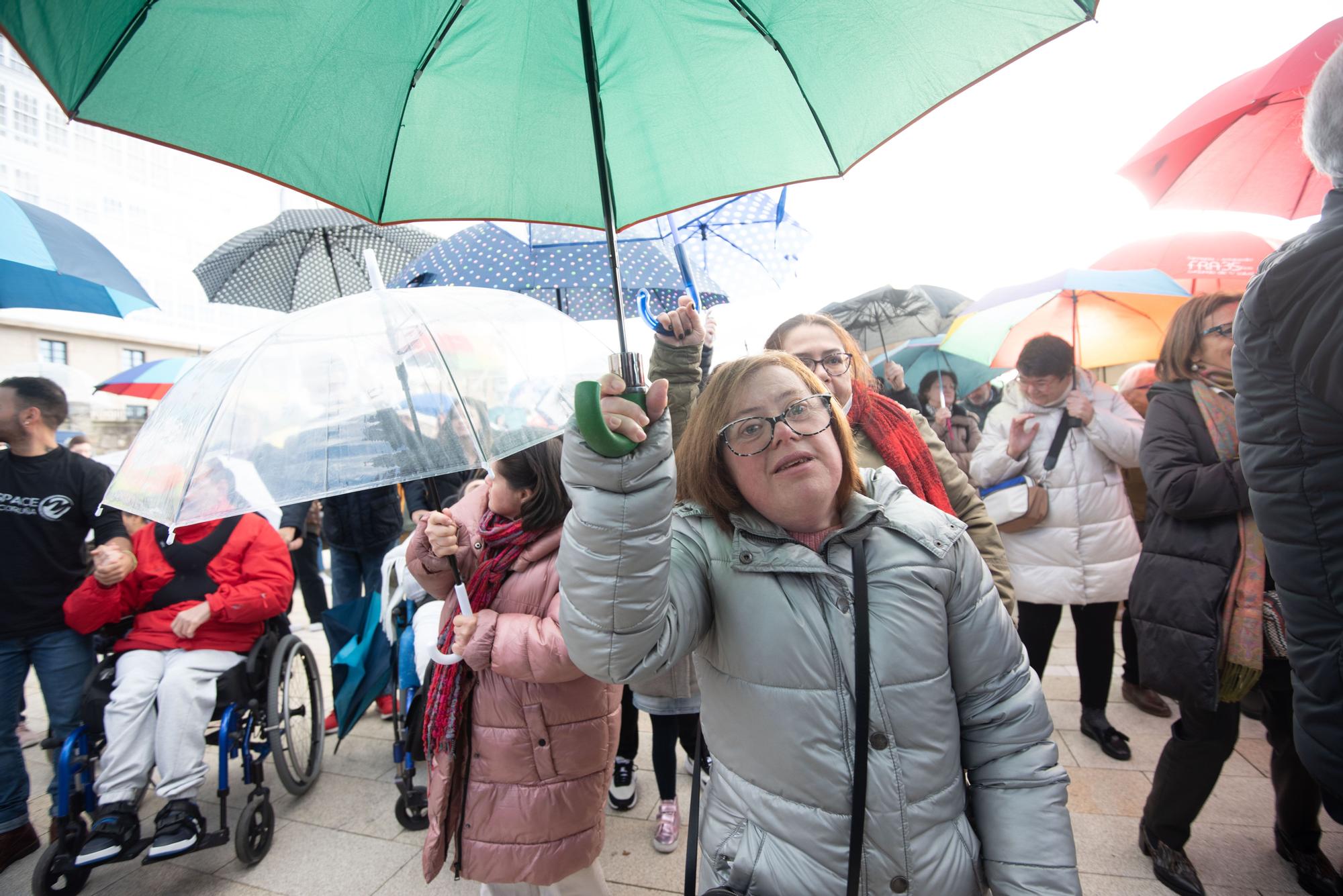 Acto en O Parrote de A Coruña por el Día mundial de la discapacidad, bajo el lema 'Baixo o mesmo paraugas'