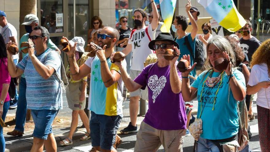 Manifestación contra Chira-Soria