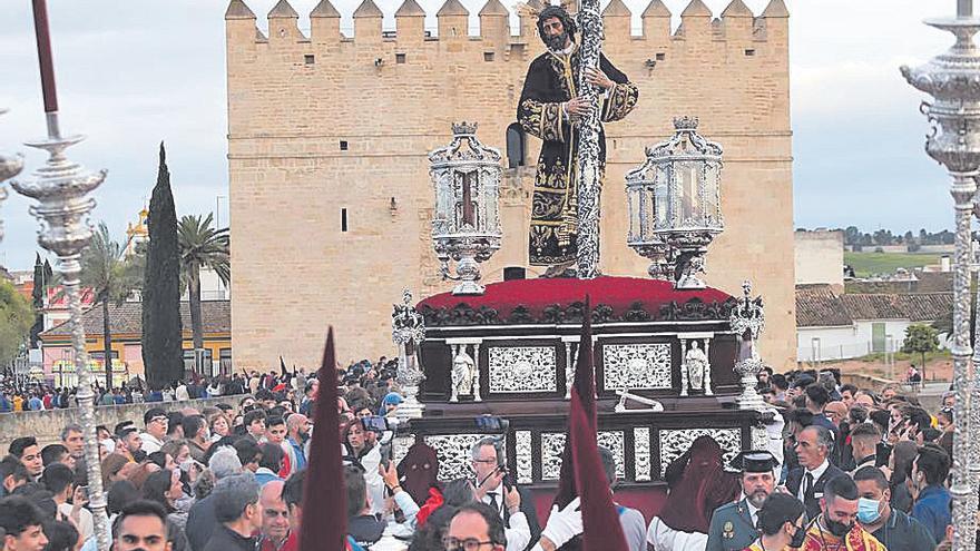 El cabildo de la Vera Cruz ratifica el cambio al Domingo de Ramos