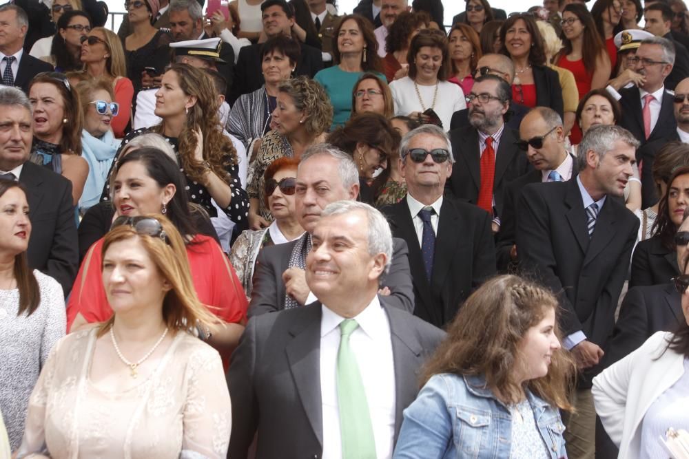 Felipe VI y el Rey Emérito, en Marín