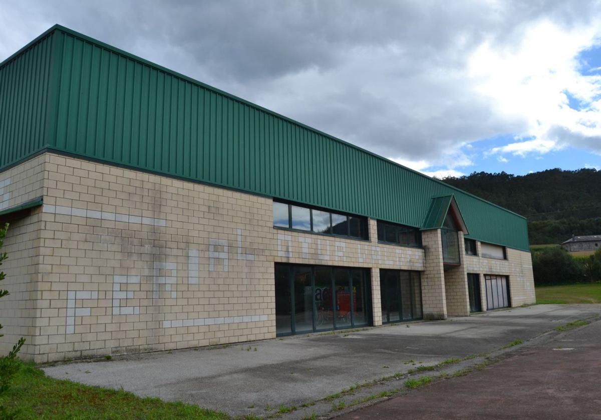 El recinto ferial de Otur, ayer. | A. M. S.