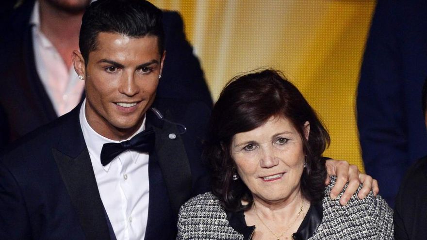 Cristiano Ronaldo y su madre, Dolores Aveiro.