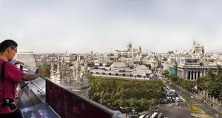 El Ayuntamiento de Madrid reabre la terraza de Cibeles tras las reformas