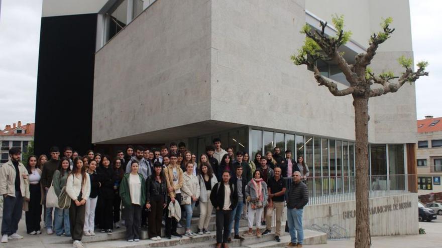 La biblioteca de Nigrán, materia de estudio en la Facultad de Arquitectura de la Universidade da Coruña