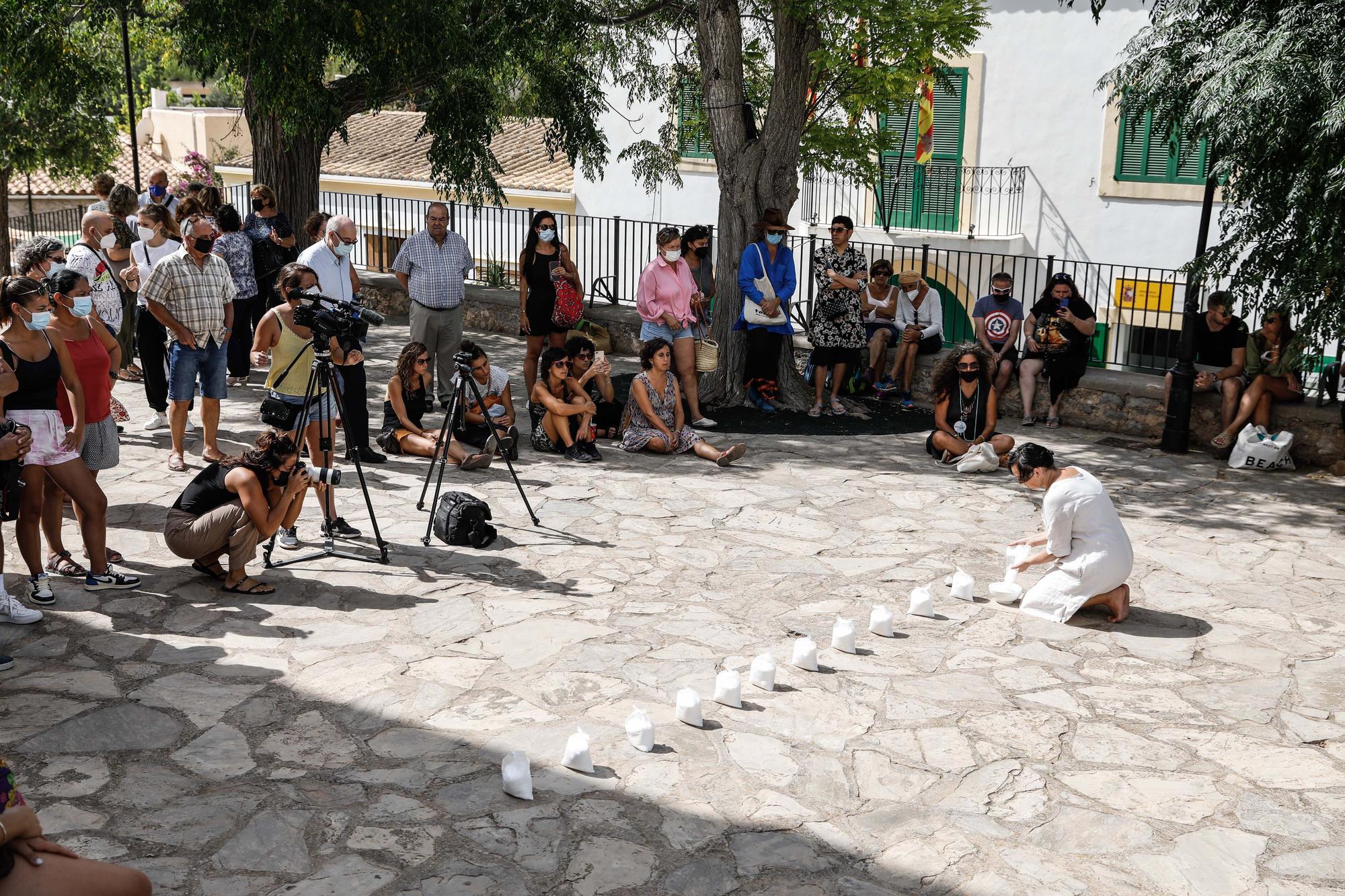 Oda a la sal de Ibiza en Sant Joan