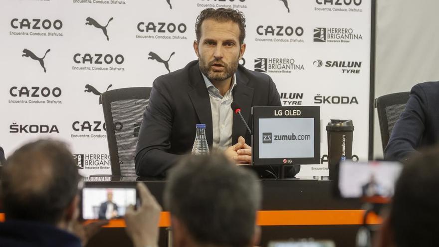 Presentación de Rubén Baraja como nuevo entrenador del Valencia CF