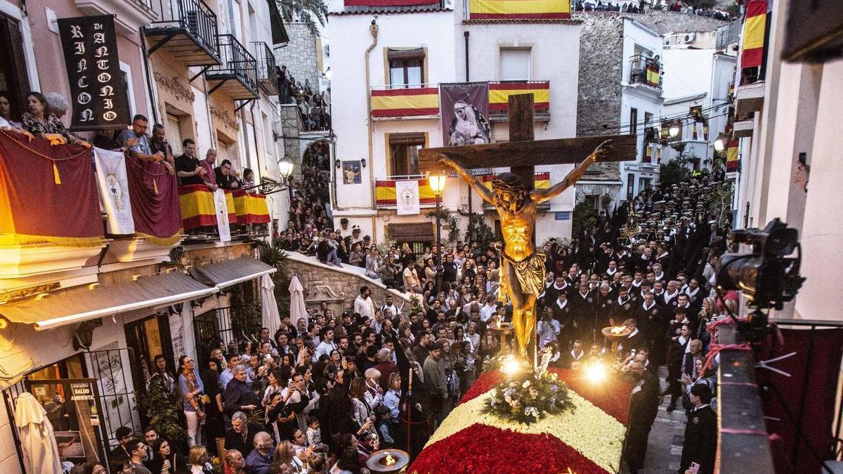 La procesión de Santa Cruz de Alicante, una de las más importantes de Semana Santa