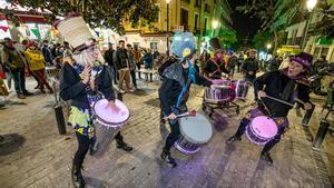 Este año vuelven los conciertos y batucadas a ’Tapapié’s, el festival de tapas de Lavapiés. 