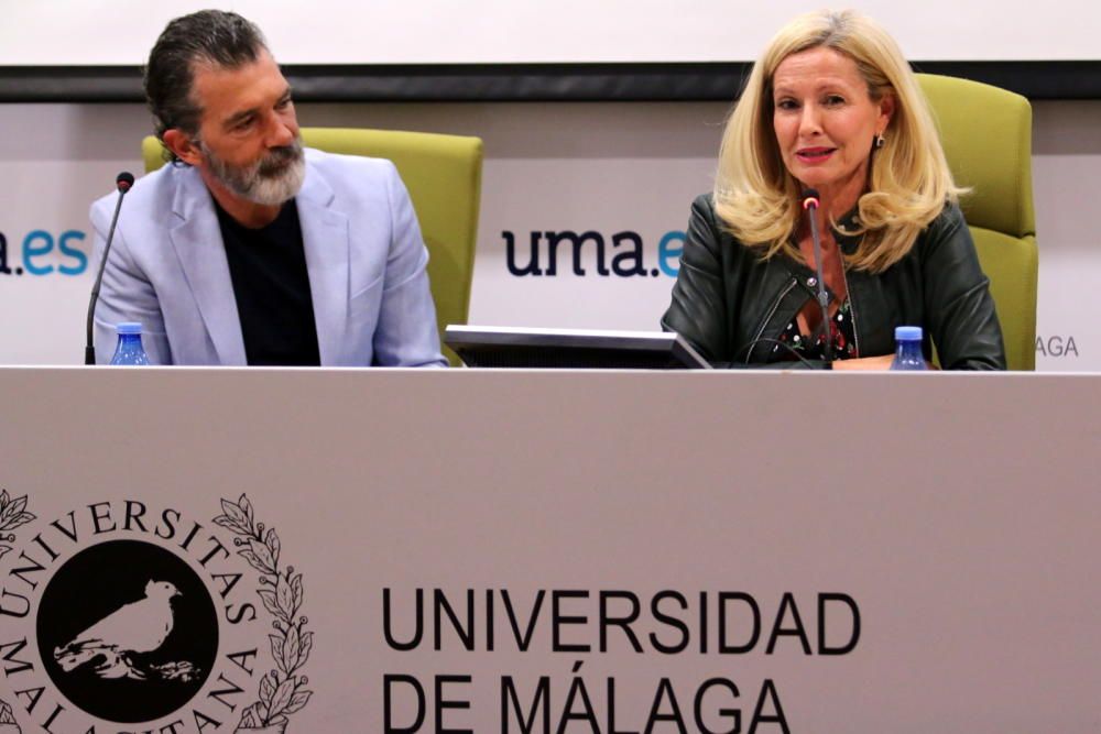 Antonio Banderas, en la presentación de la Cátedra de Estudios Cofrades de la UMA