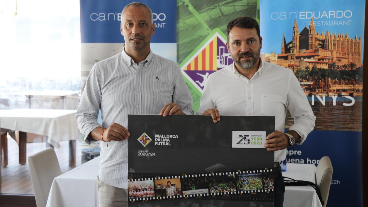 Antonio Vadillo y José Tirado posan en la presentación de la campaña de abonados del Palma Futsal