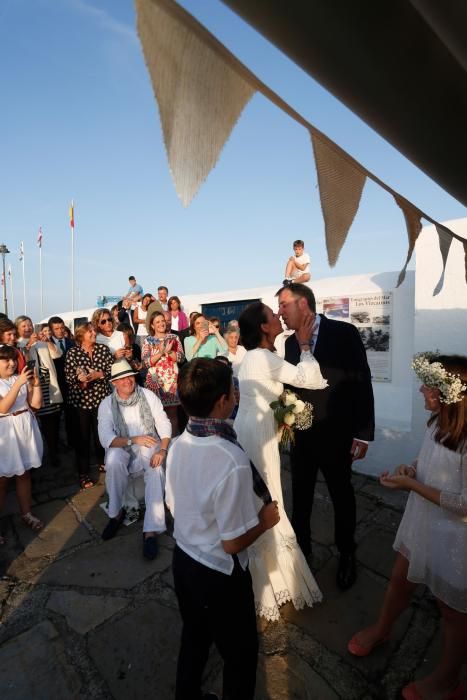 Boda en el puerto de Luanco.