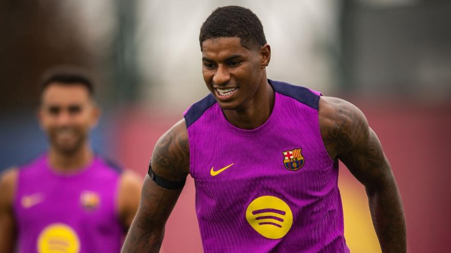 ¡Rashford ya entrena junto al resto de sus compañeros!