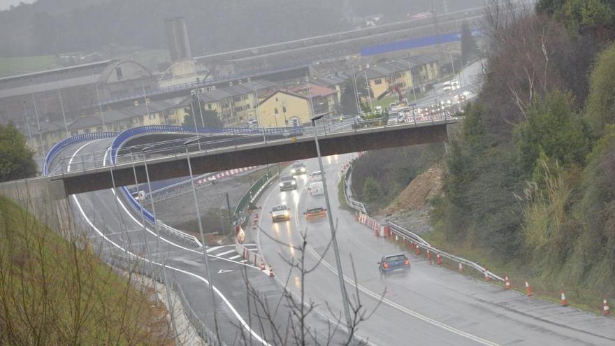 La construcción de los accesos al PEPA obliga a desviar el tráfico de salida de Avilés en dirección hacia Oviedo y Gijón