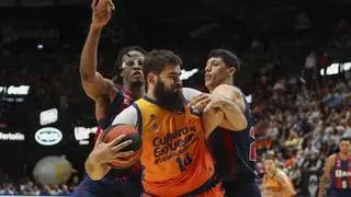 El Valencia Basket se complica el pase a la semifinal ante el Baskonia (79-80)