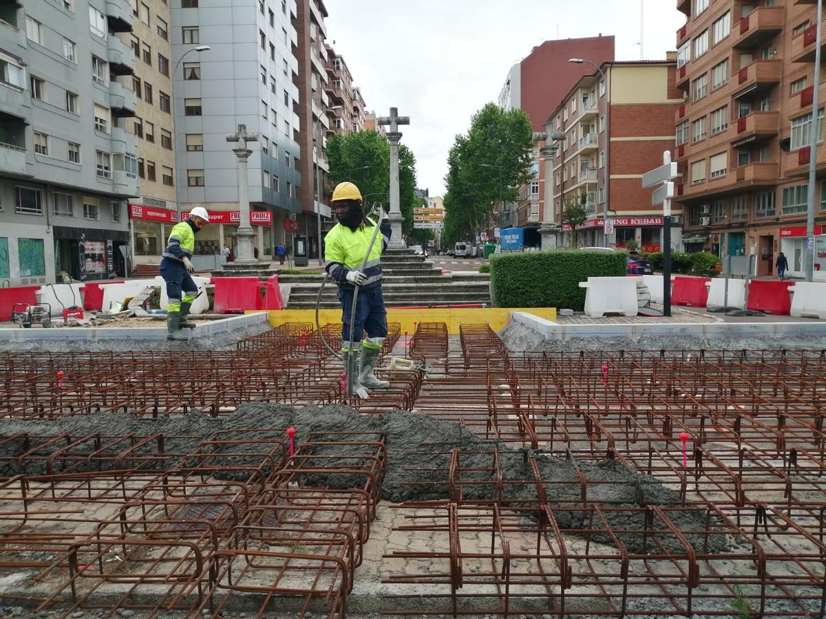 Obras este jueves en las Tres Cruces.