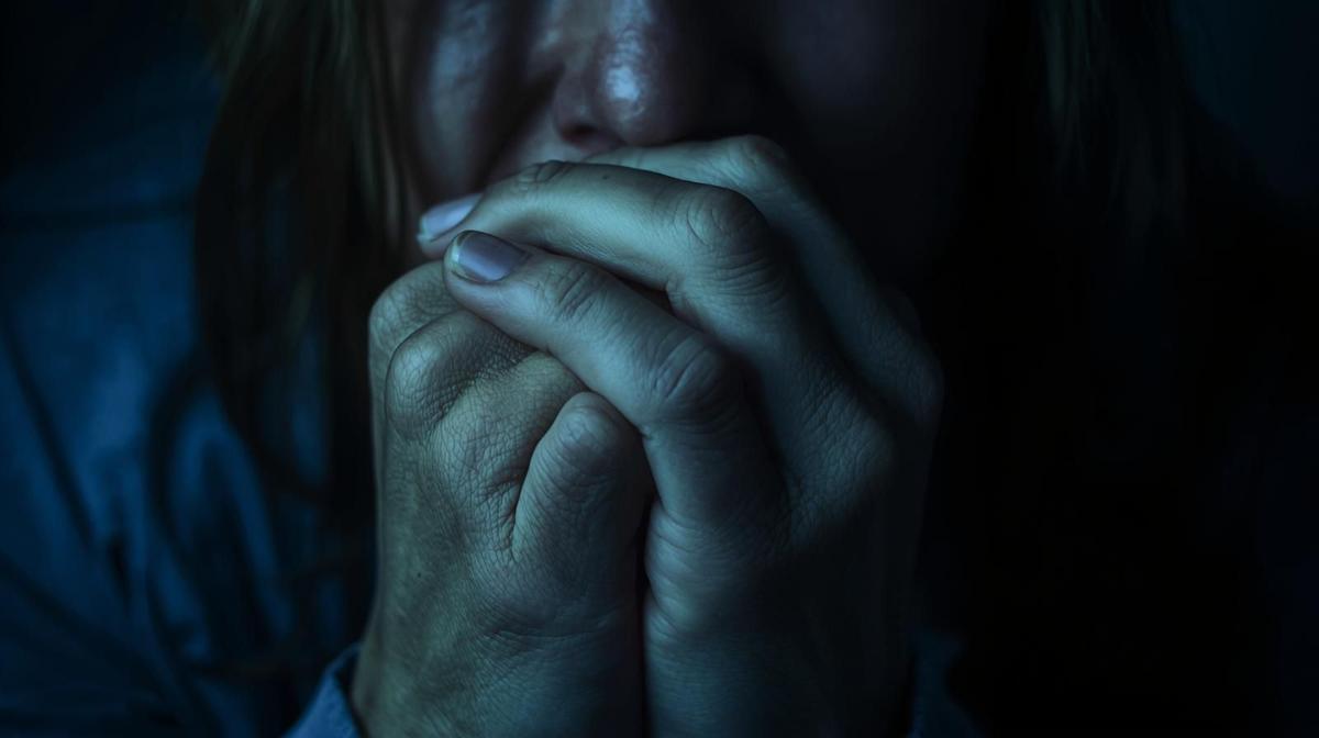 La ansiedad y la hiperobservación suelen generar la sensación de que un amarre no avanza