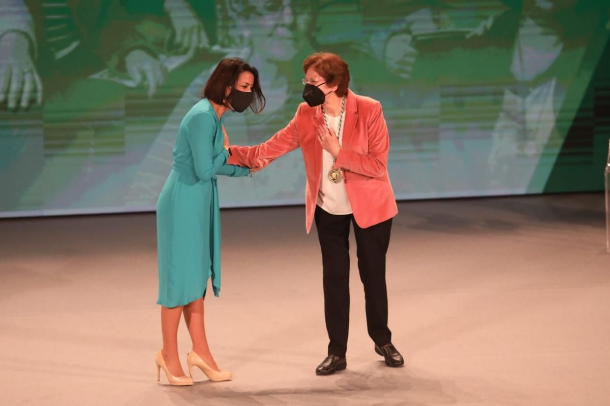 Las imágenes de la entrega de las Medallas de Andalucía y título de Hijo Predilecto