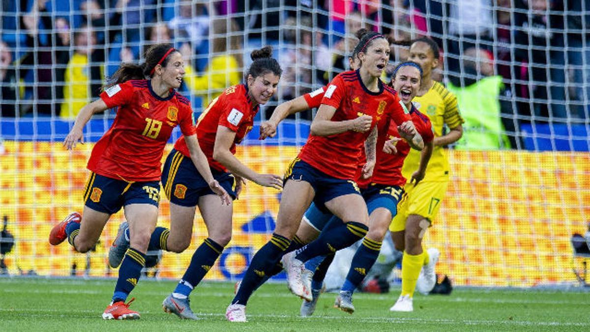 España debuta en el Mundial de Francia con victoria