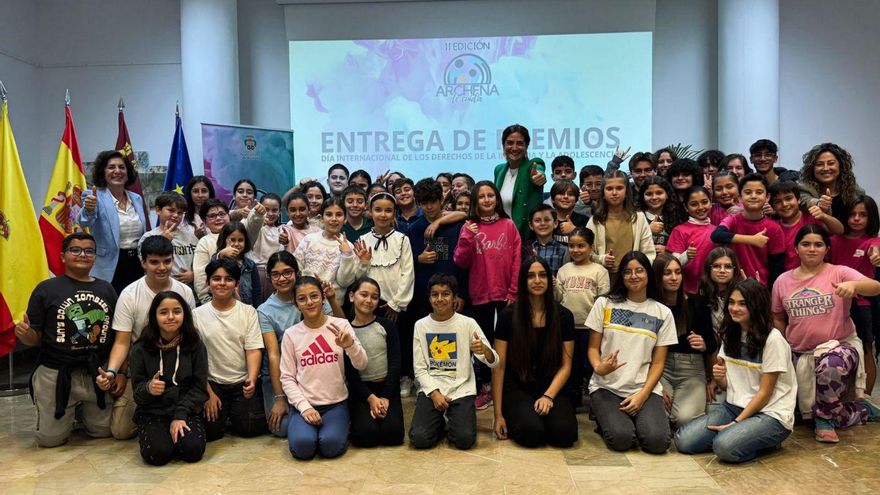 Archena premia el compromiso con los derechos de la infancia