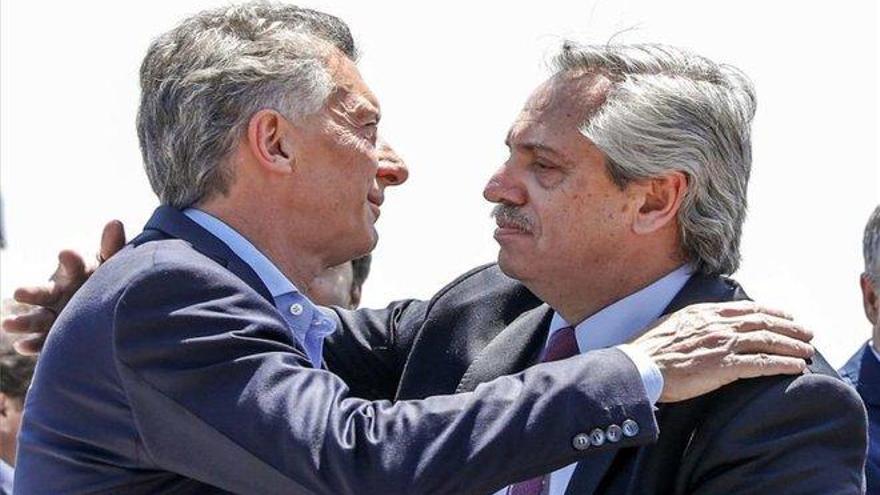 Alberto Fernández y Mauricio Macri van juntos a una misa por la &quot;unidad y la paz&quot;
