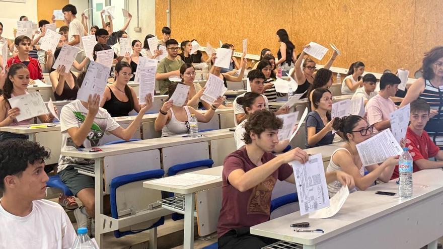 Arranca la PAU en la Región: tres días frenéticos en los que cerca de 8.000 alumnos murcianos deciden su futuro