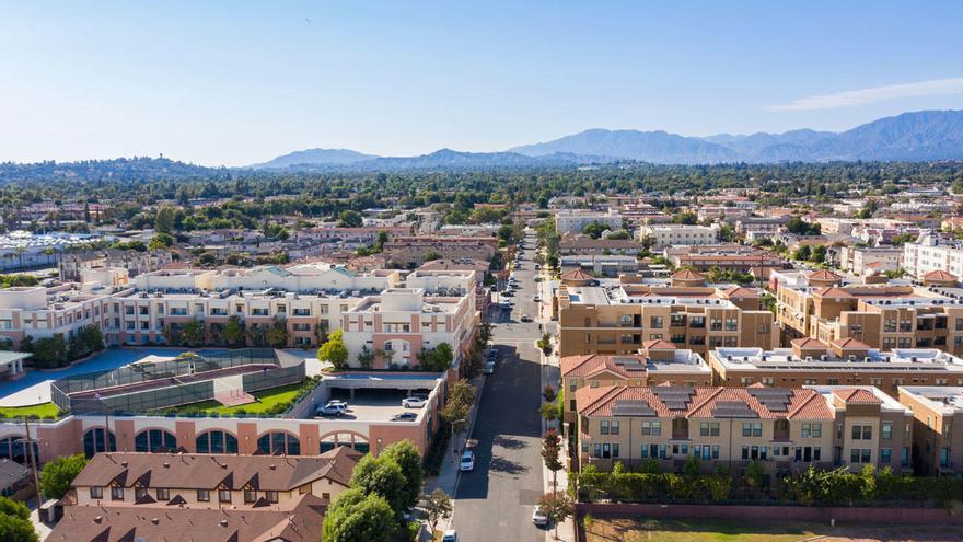 En California existe una ciudad que se llama Alhambra.