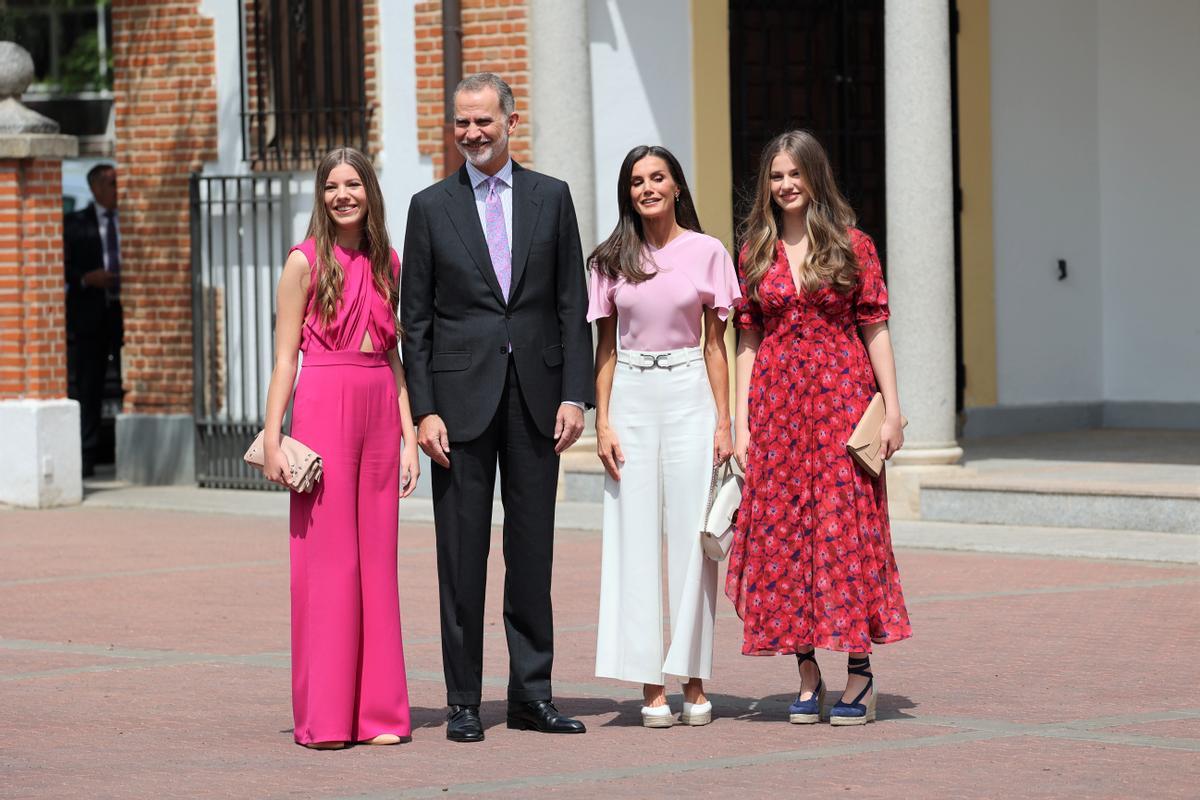 La infanta Sofía recibe la confirmación