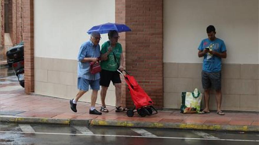 Aemet sitúa lo peor de la gota fría en la Comunitat: hasta 150 l/m2 en tres días