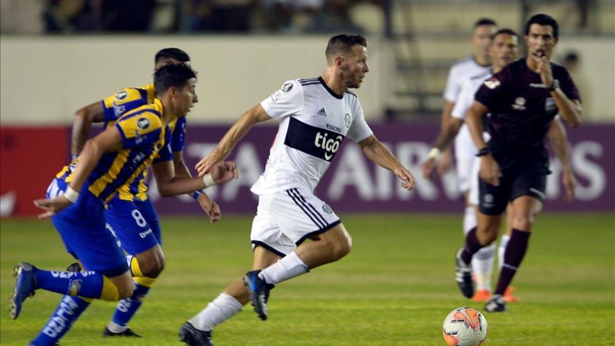 Olimpia y Delfín se repartieron los puntos en la Copa Libertadores