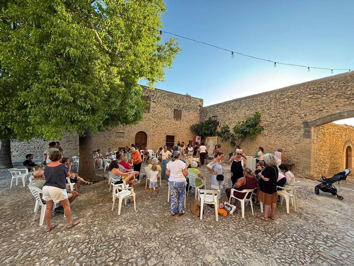 FOTOS | Montuïri teje sus fiestas FOTOS | Montuïri teje sus fiestas