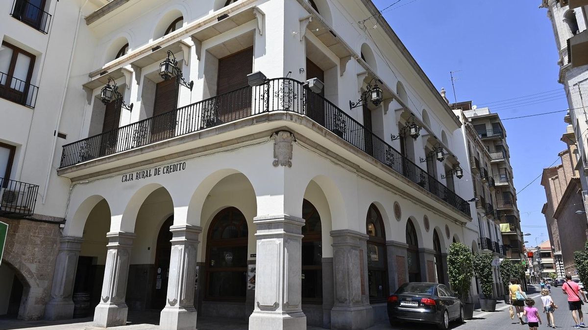 Foto de este miércoles del restaurante El Casino, en Vila-real, cerrado.