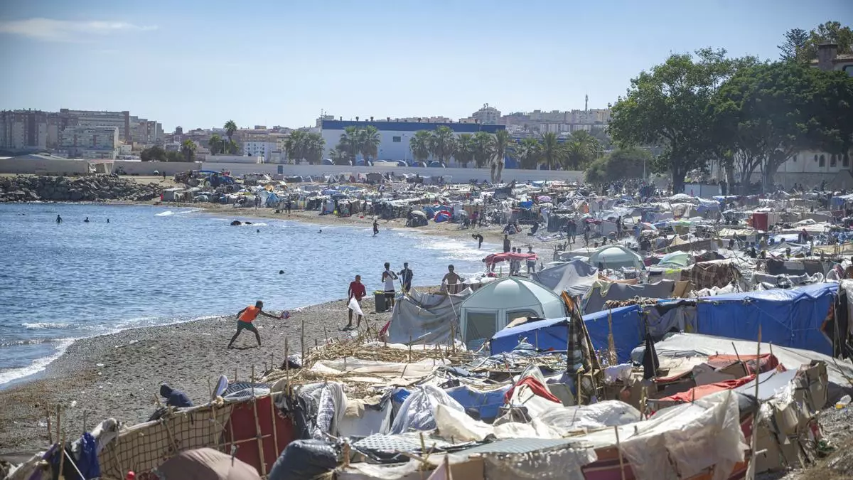 La crisis en Ceuta, en directo: última hora y noticias sobre la situación migratoria y la frontera