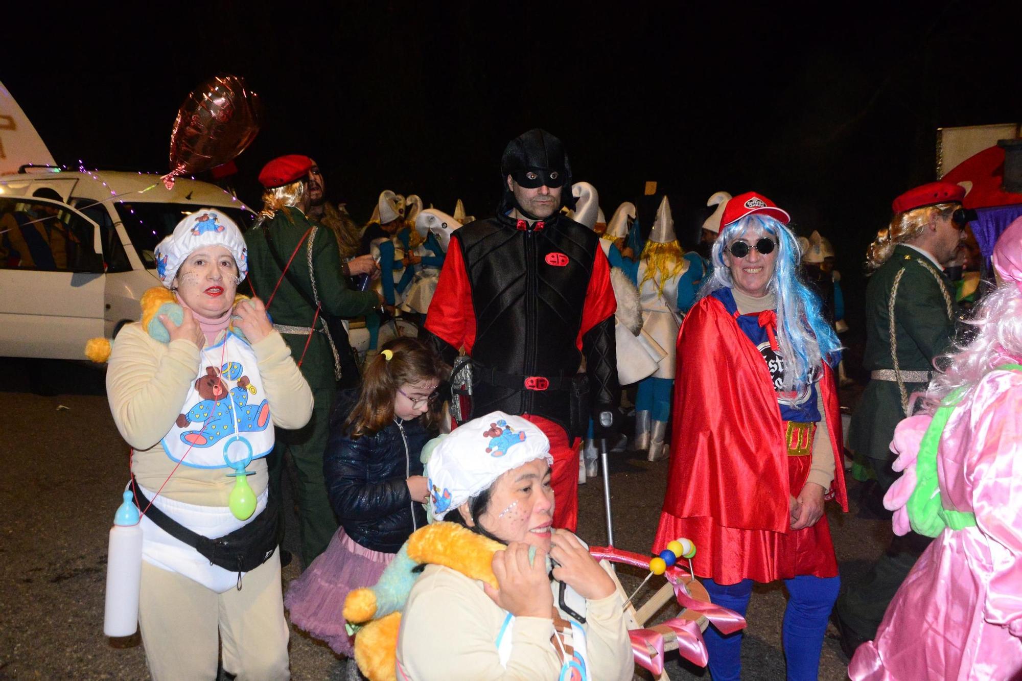 El Enterro da Sardiña nocturno en Moaña