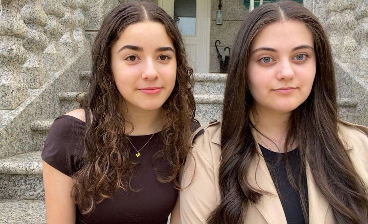 María Arca Pichel y Sarai Troitiño Cachafeiros.