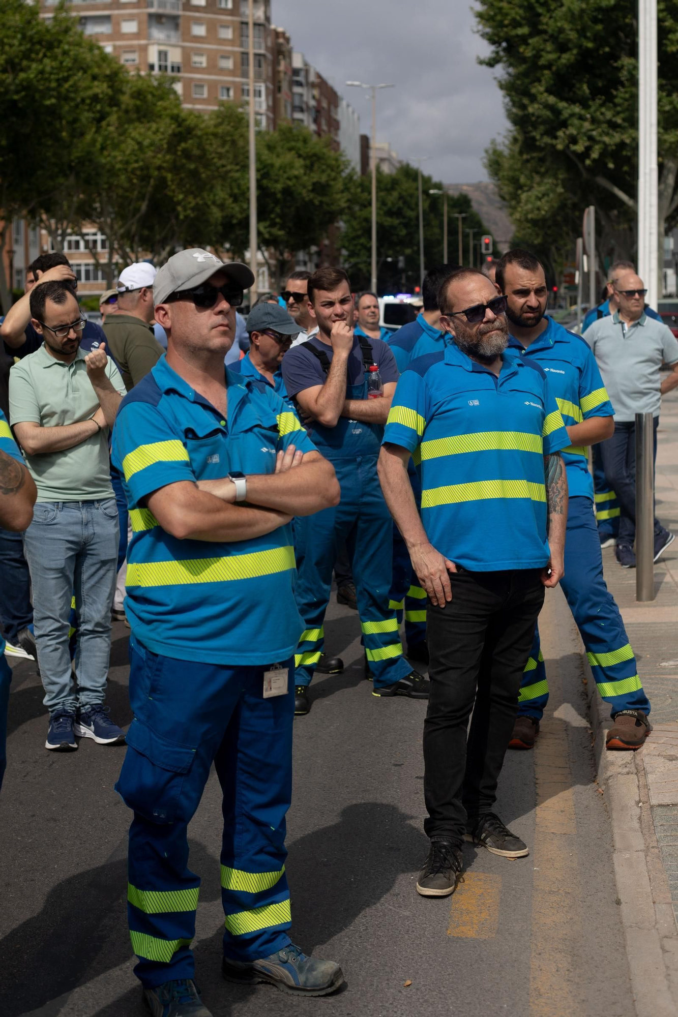 Los trabajadores de Navantia protestan frente a la Asamblea Regional