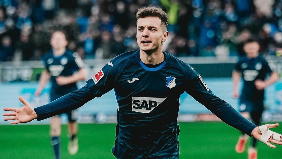 Fisnik Asllani celebra su gol con el Hoffenheim