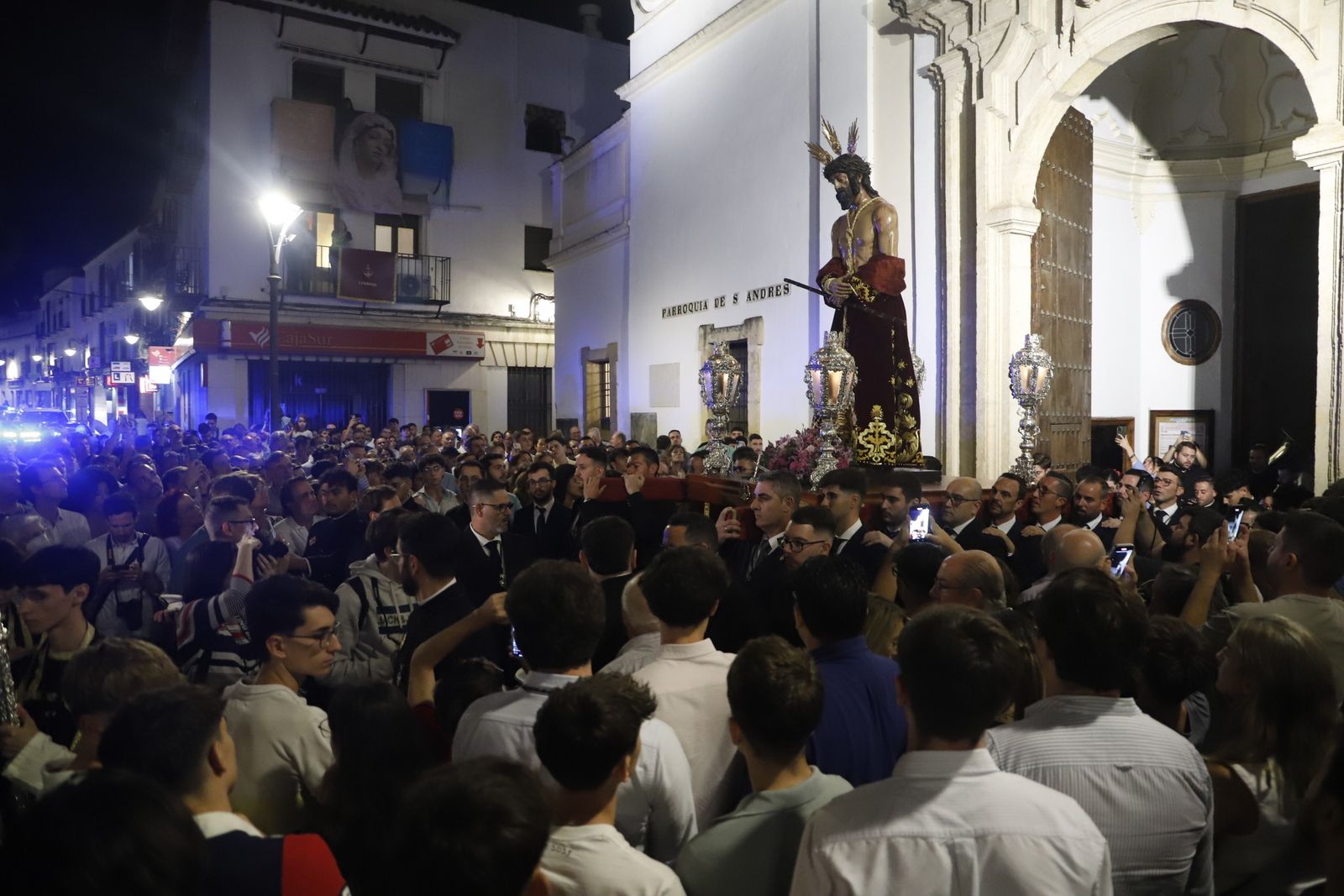 El traslado de Nuestro Padre Jesús de los Afligidos, en imágenes