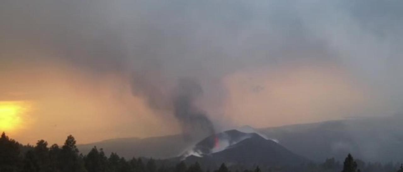 El volcán de La Palma, a vuelo de dron