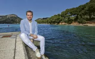 "En la literatura lo decido todo. En televisión era una pieza de muchas más"