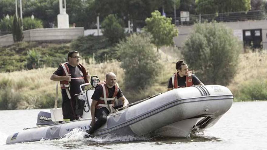 Continúa en Badajoz la búsqueda de Francisco puerta a puerta