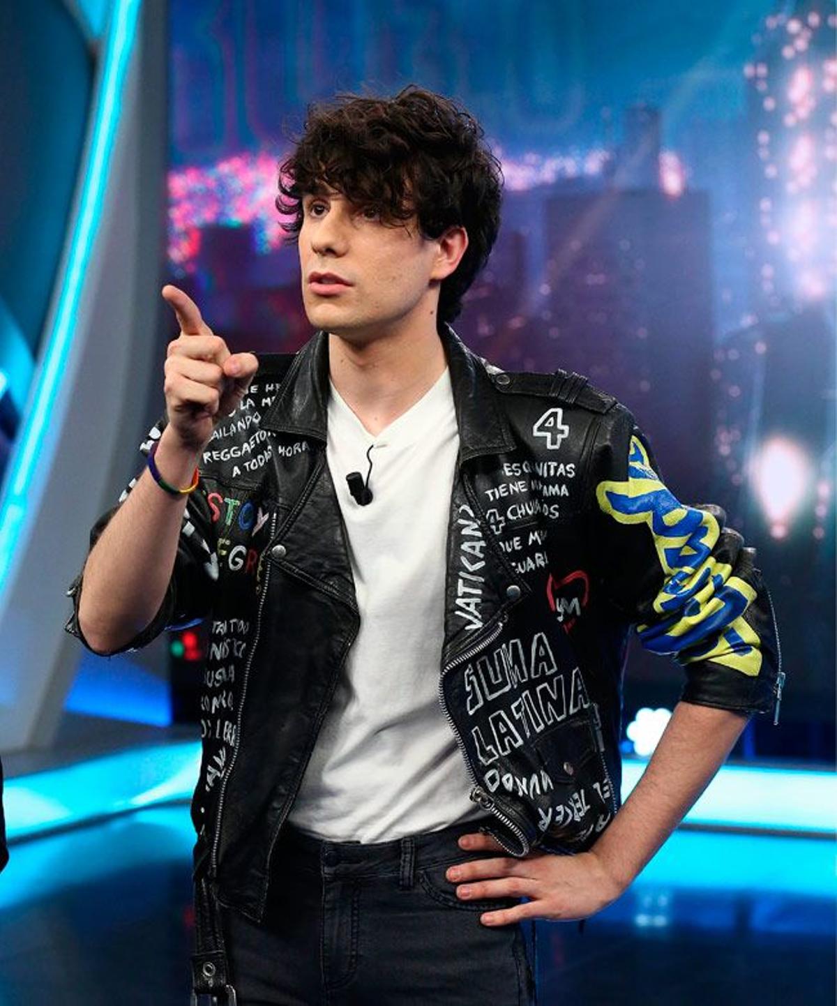 Javier Calvo en 'El Hormiguero' con la chaqueta personalizada de 'La Llamada'