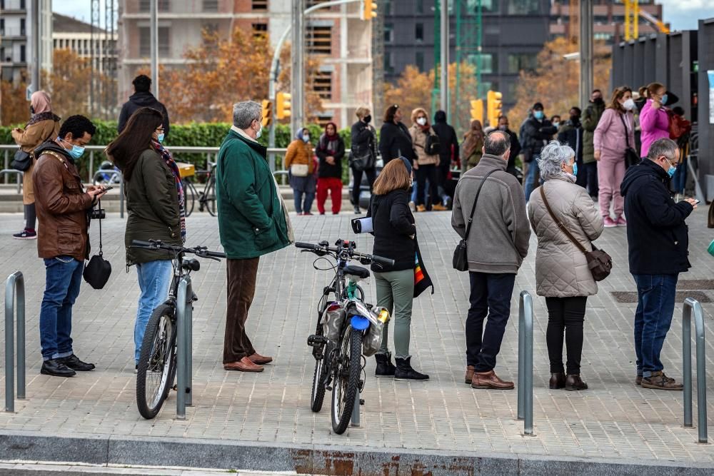 Gran afluència de persones al centre de Barcelona