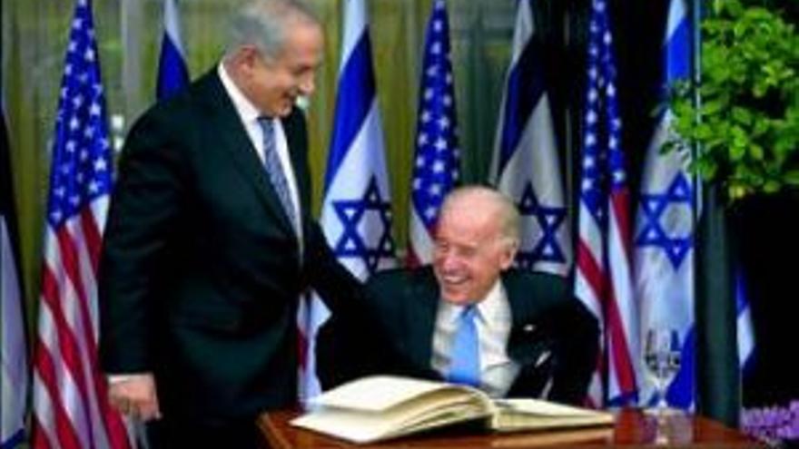 Biden abronca a Israel el mismo día de su llegada por los asentamientos