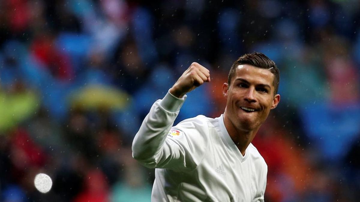 Ronaldo celebra un gol ante el Sporting, el pasado sábado en e Bernabéu