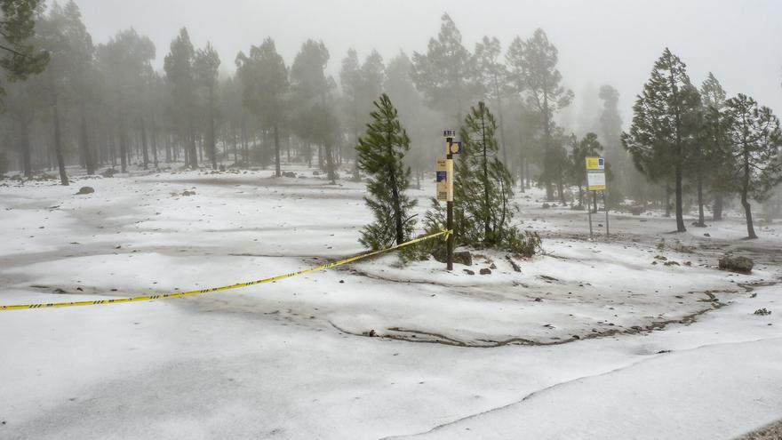 Nieve en la cumbre de Gran Canaria por la borrasca Emilia