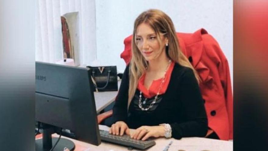 Claudia Montes, en su puesto de trabajo