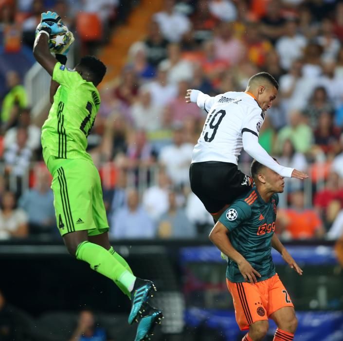 Valencia CF - Ajax: Las mejores fotos