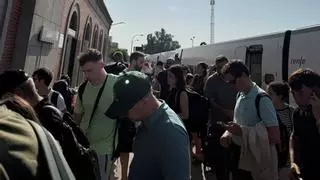 Desalojan a los pasajeros del Alvia con destino Badajoz por una avería en el aire acondicionado