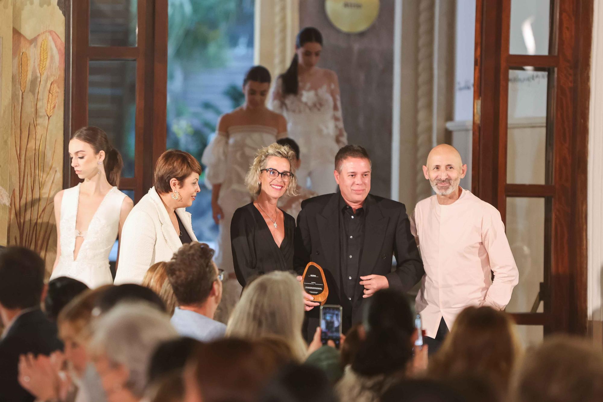 Desfile de Hannibal Laguna, en la Bridal Collection Gran Canaria Moda Cálida