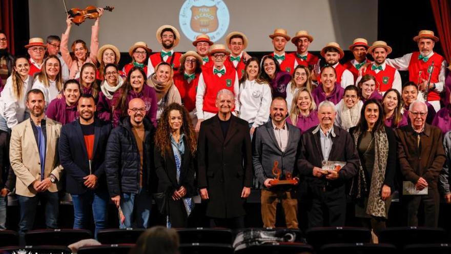 La Villa de La Orotava rinde tributo a la Peña El Casco